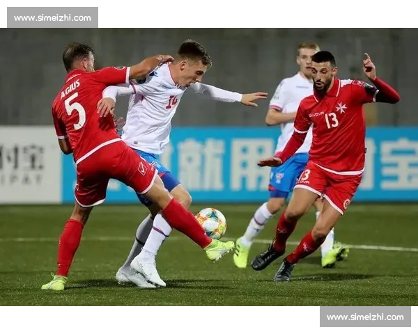 世预赛对阵立陶宛 荷兰海报亮橙衣军团冲线决心 世预赛对阵立陶宛 荷兰海报亮橙衣军团冲线决心